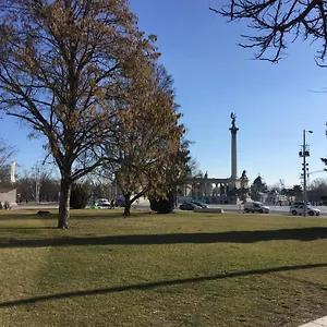 Appartamento Heroes' Ii, Budapest