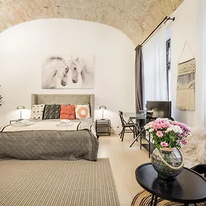 Appartamento Urban Stable Luxury, Budapest